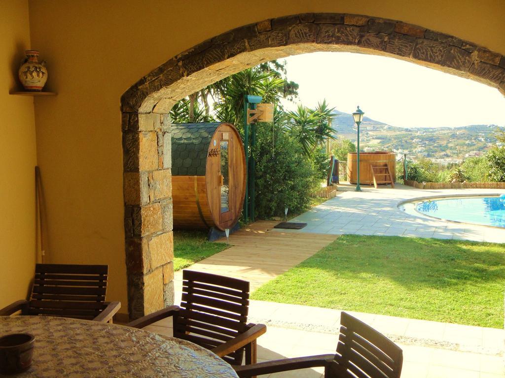 Wild Pear Villa ลิกาเรีย ภายนอก รูปภาพ