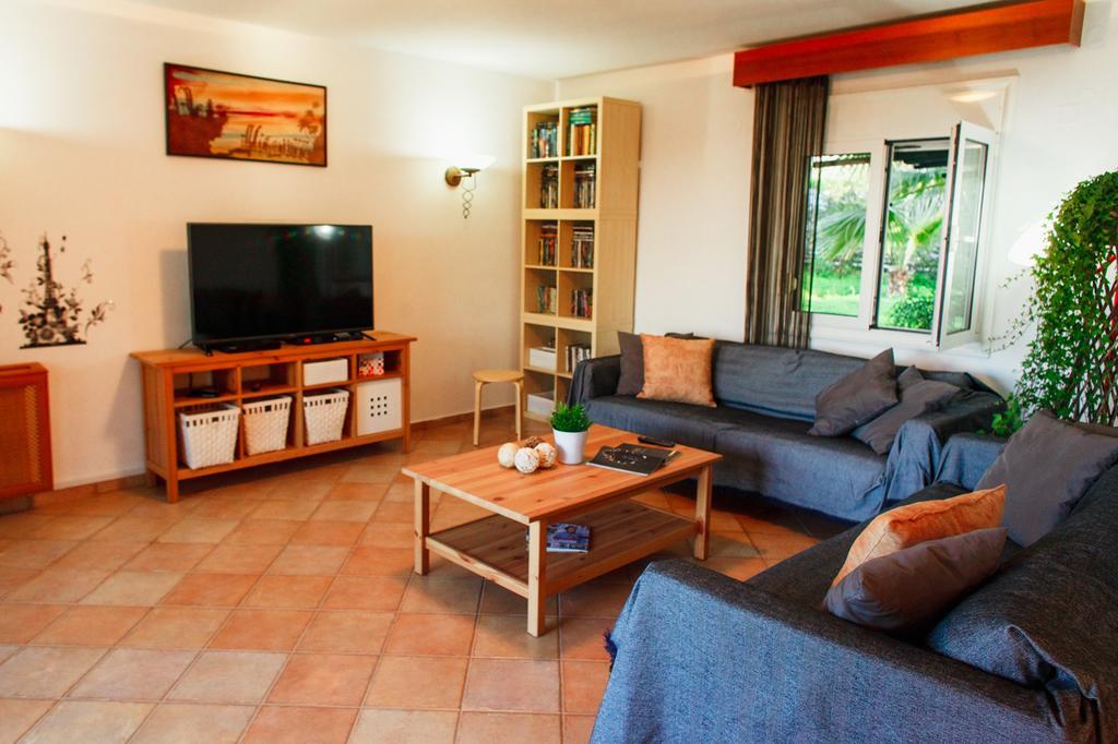 Wild Pear Villa ลิกาเรีย ภายนอก รูปภาพ