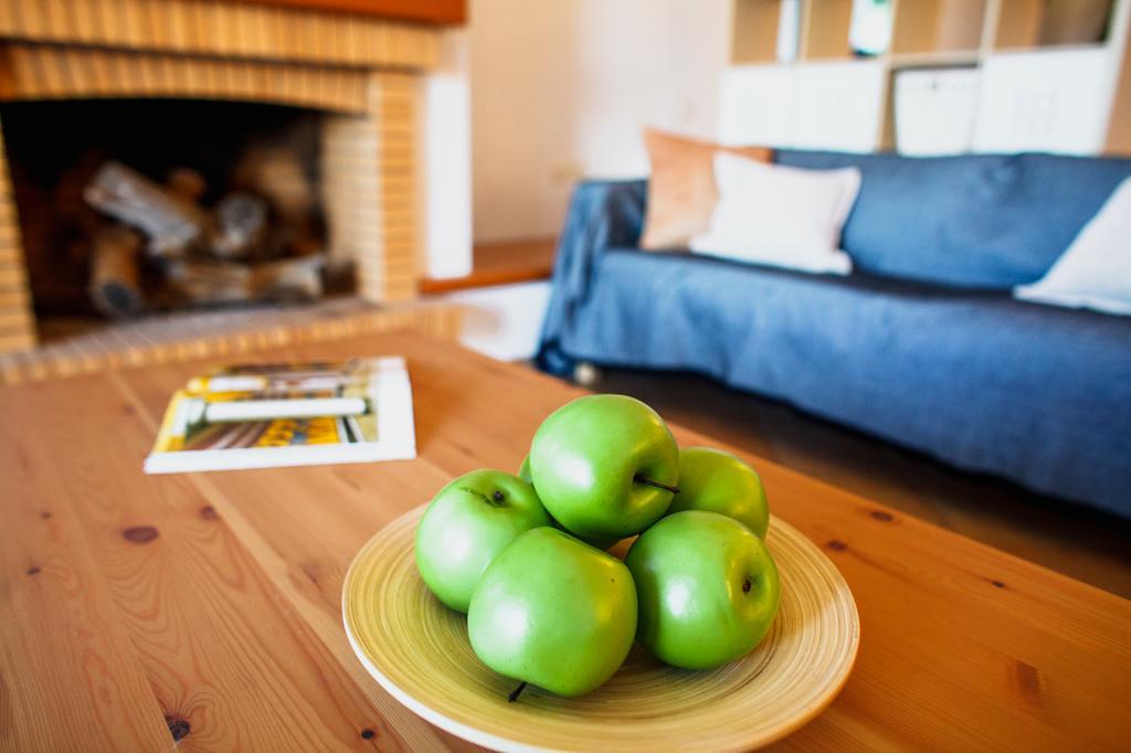 Wild Pear Villa ลิกาเรีย ภายนอก รูปภาพ